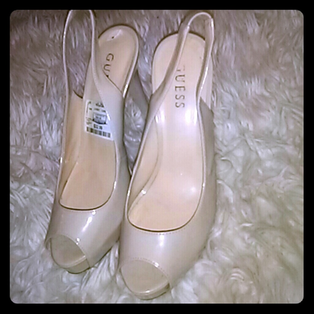 Beautiful Guess heels